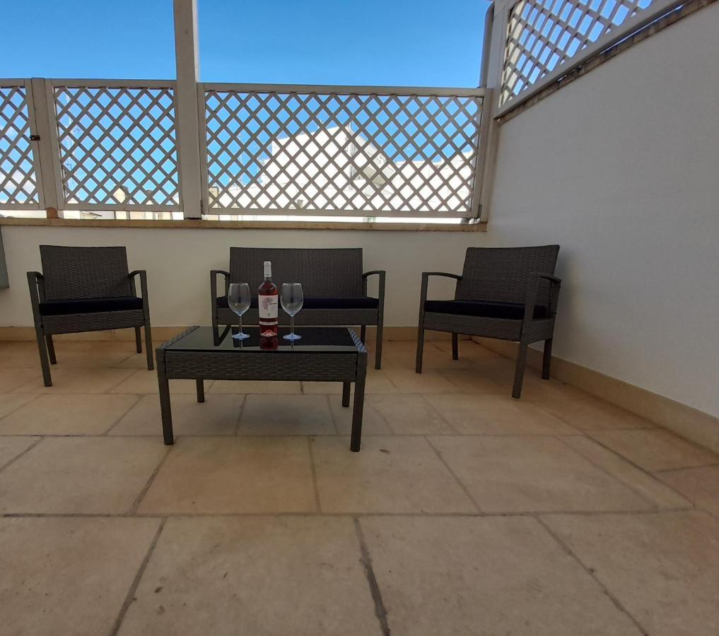 Apartamento Dimora Emilia Lecce Exterior foto